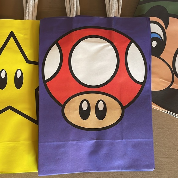 Mario Brothers Birthday Gift Bags 22 ct - Picture 4 of 5